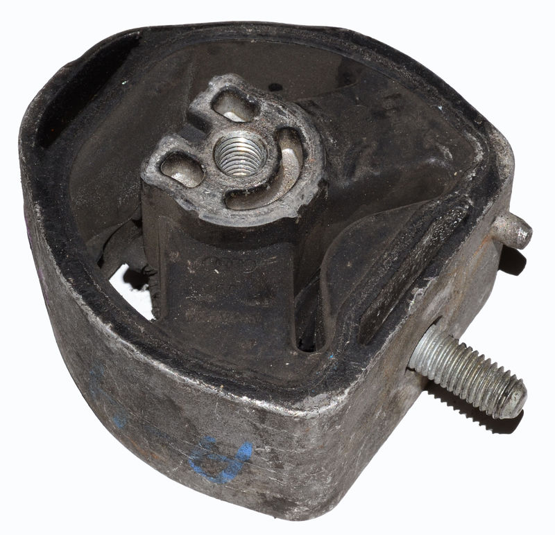 VAG 8D0399151H Опора двигуна, КПП