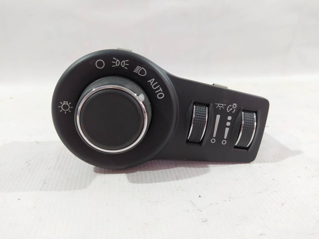 Chrysler 68156005AB Understeering switch Chrysler 68156005AB Understeering switch