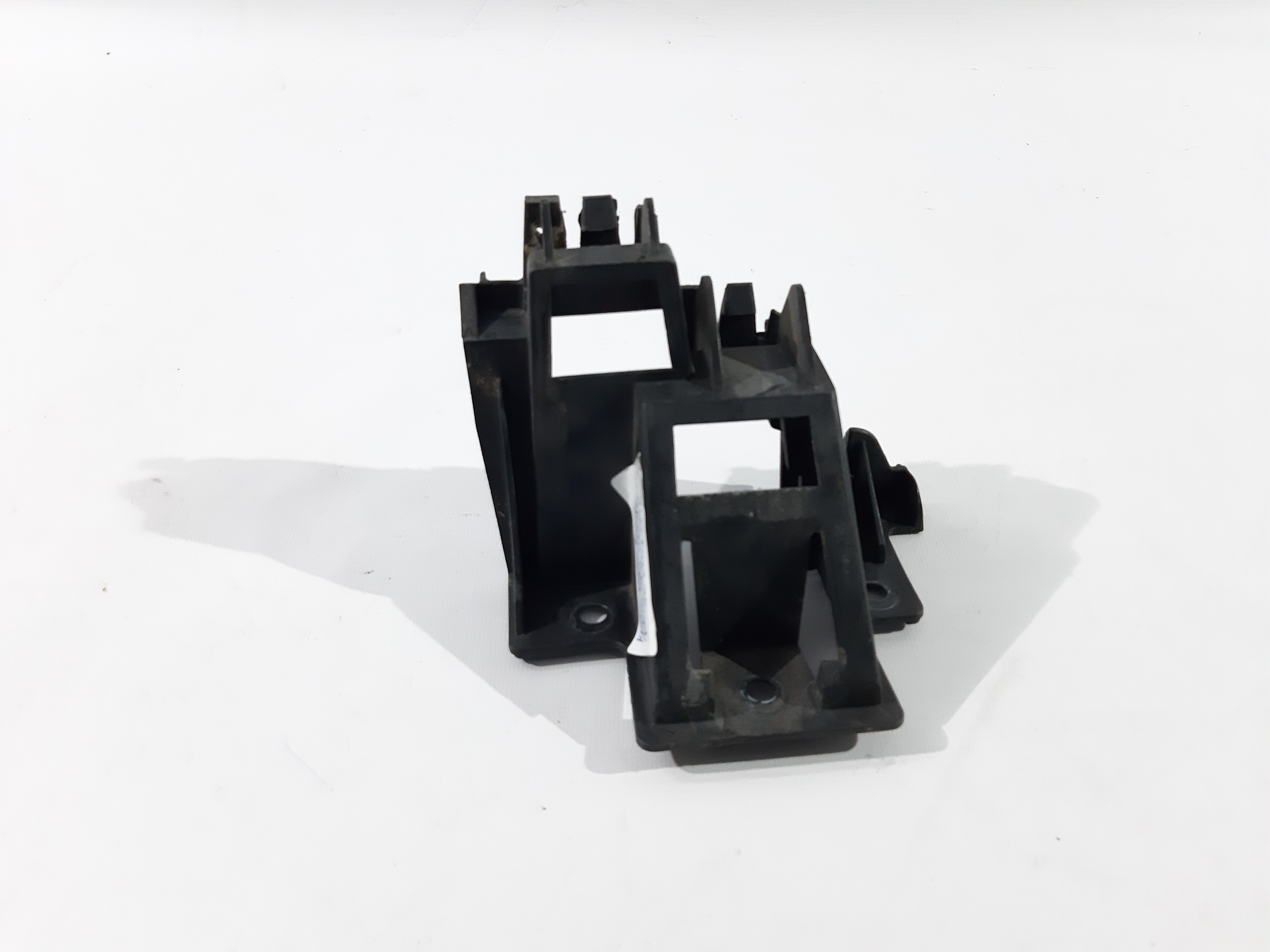 VAG 5C6807394A Кронштейн бампера VAG 5C6807394A Кронштейн бампера