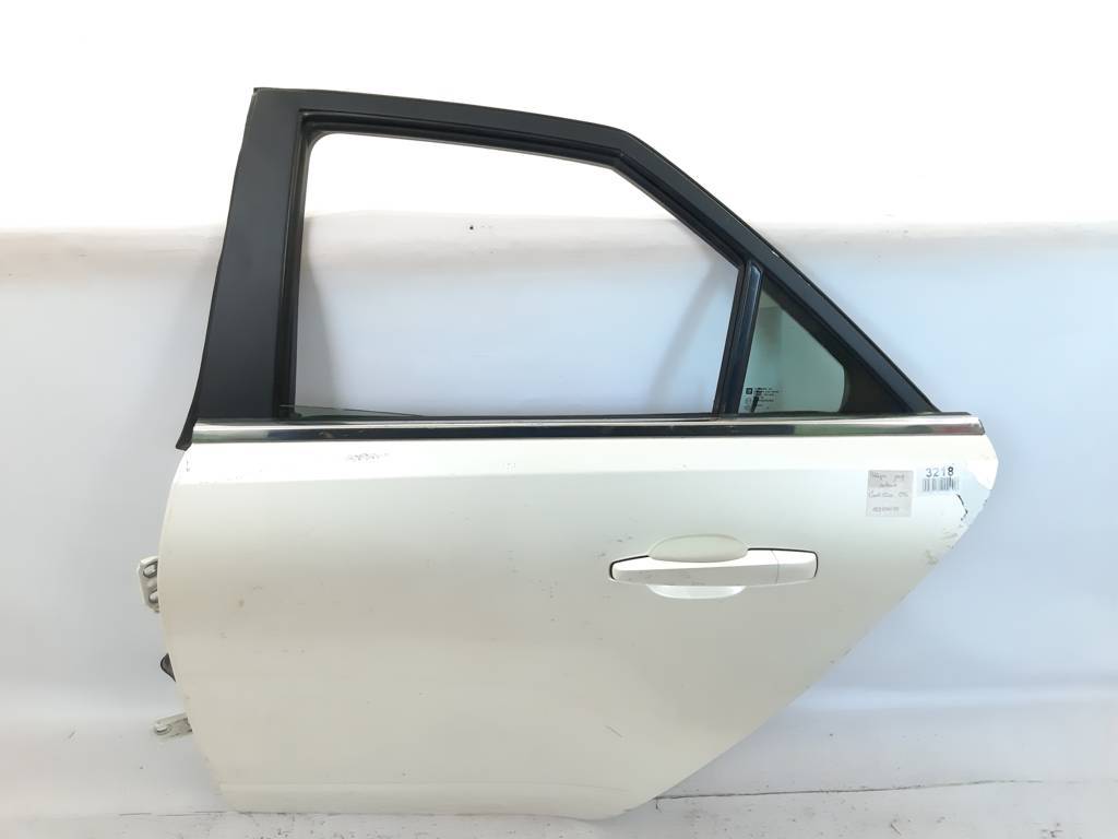 General Motors 15880693 Дверь General Motors 15880693 Дверь