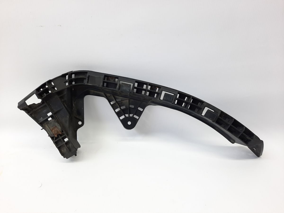 Honda 71140TM8A01 Кронштейн бампера Honda 71140TM8A01 Кронштейн бампера