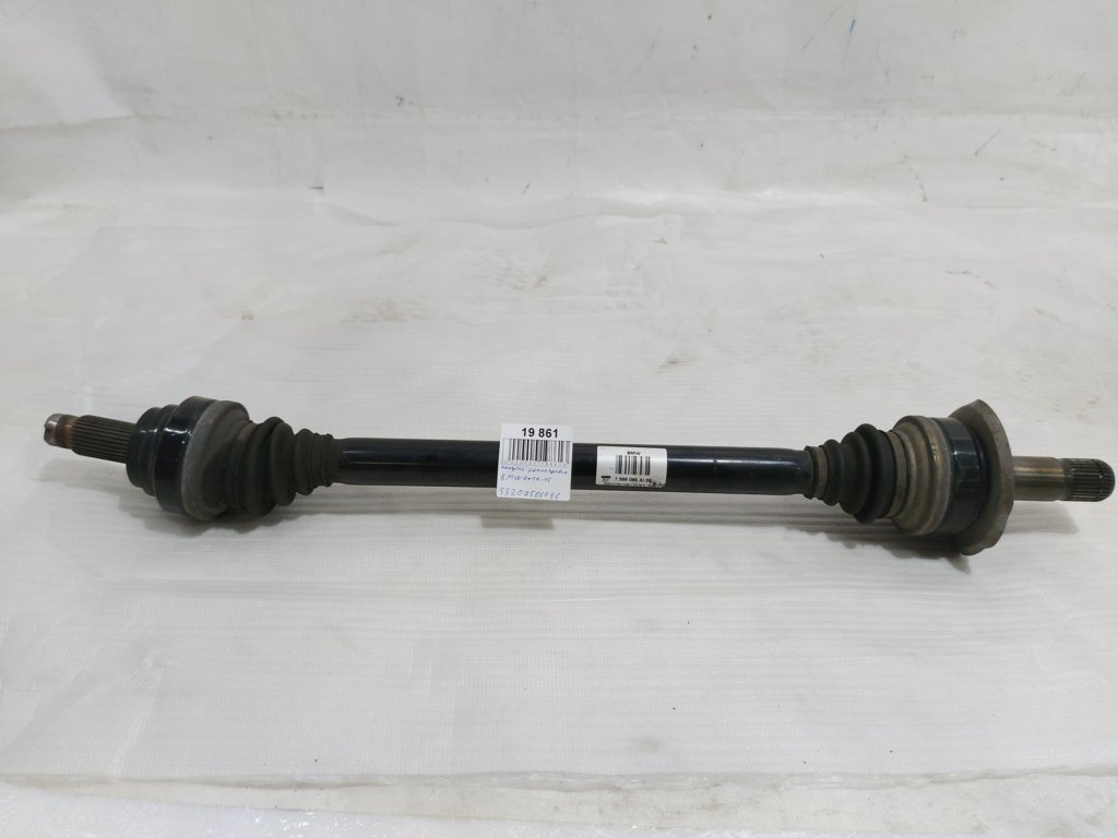 BMW 33207566086 Вал привідний