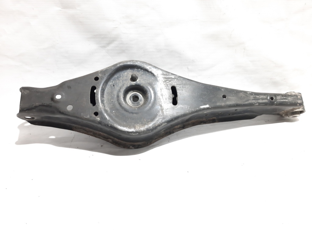 VAG 1K0505311AB Рычаг подвески колеса — Фото №2 VAG 1K0505311AB Рычаг подвески колеса — Фото №2