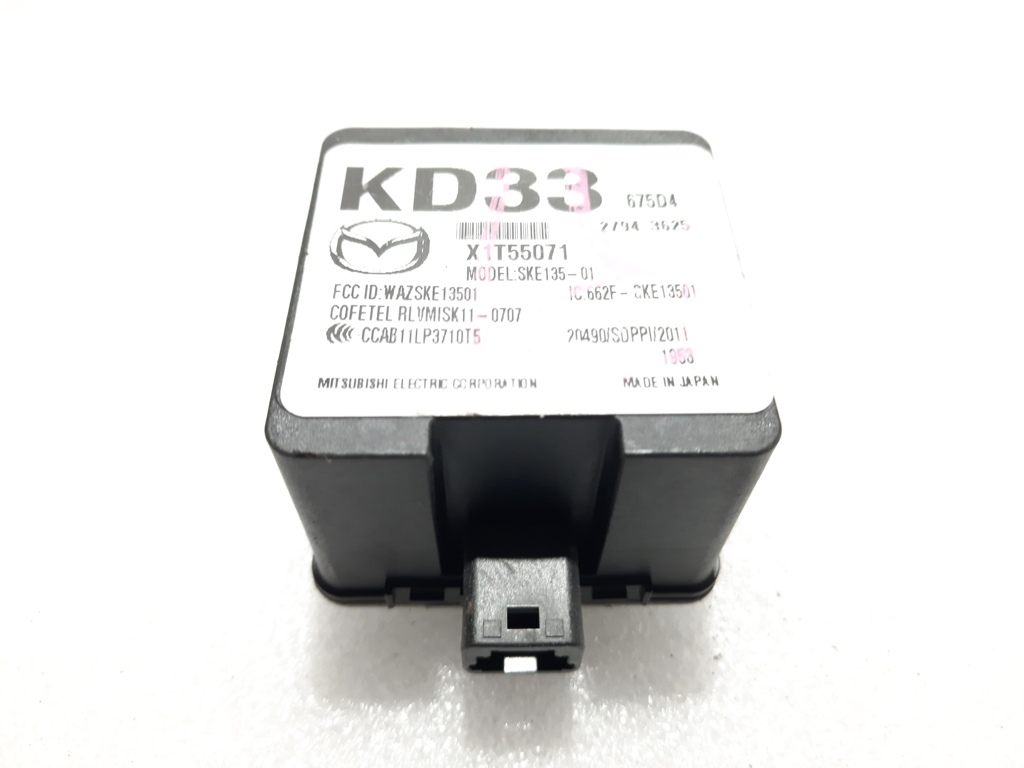 Mazda KD33-67-5D4A Contisportcontact fr mo