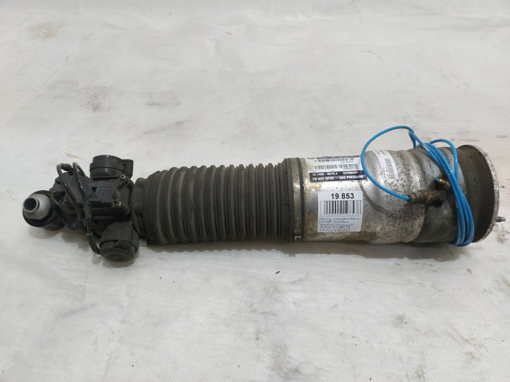 BMW 37126796930 Амортизатор пневматичний передній