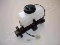 Japanparts PF303 Циліндр головний гальмівний Japanparts PF303 Циліндр головний гальмівний