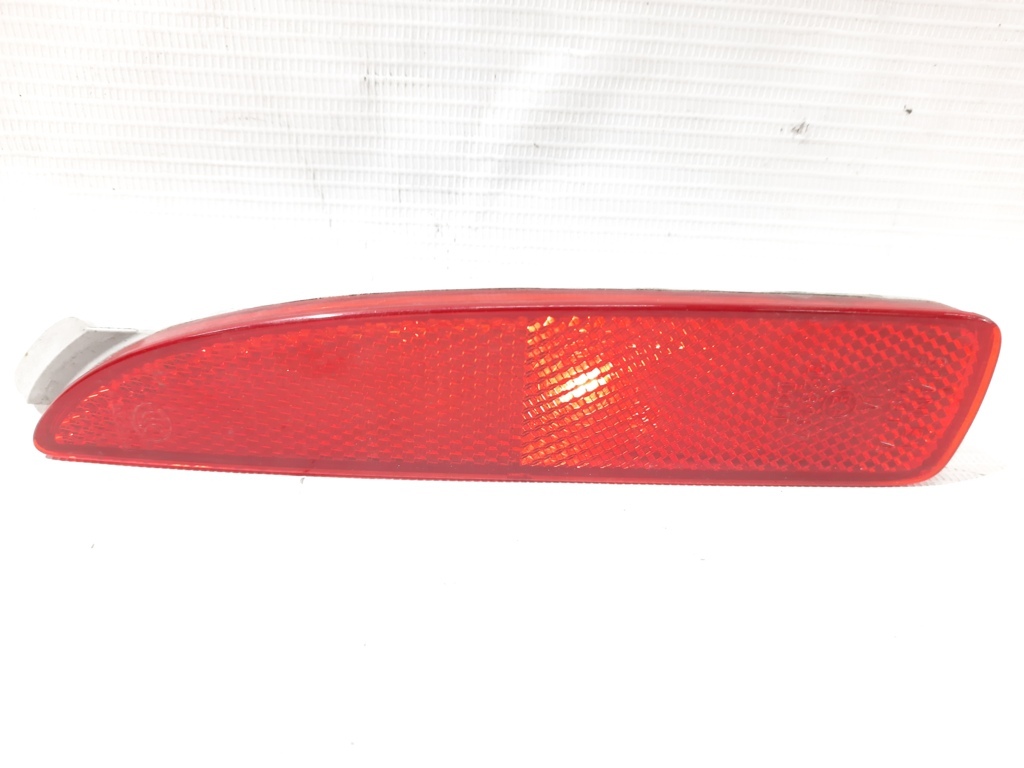 Mazda D350-51-5M0E Світловідбивач (катафот) — Фото №2