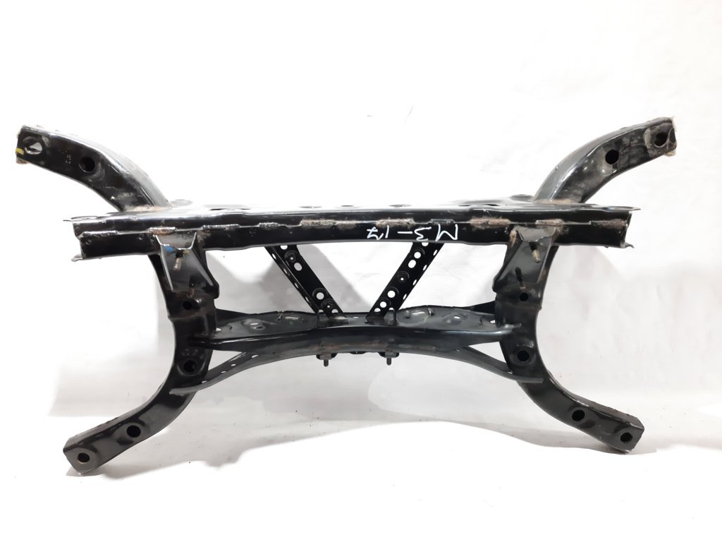 Mazda B63B2880X Балка поперечна