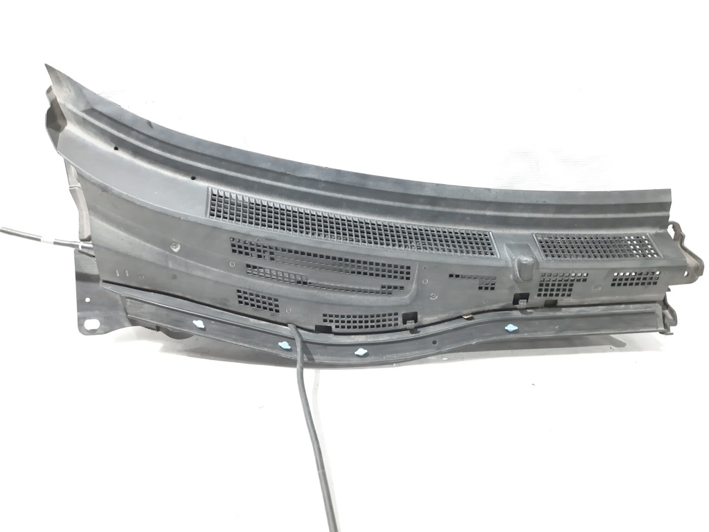 Mazda BHN9-50-7R0 Grille assy radiator Mazda BHN9-50-7R0 Grille assy radiator