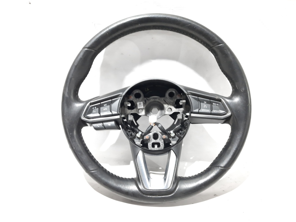 Mazda B63C3298202 Рулевое колесо
