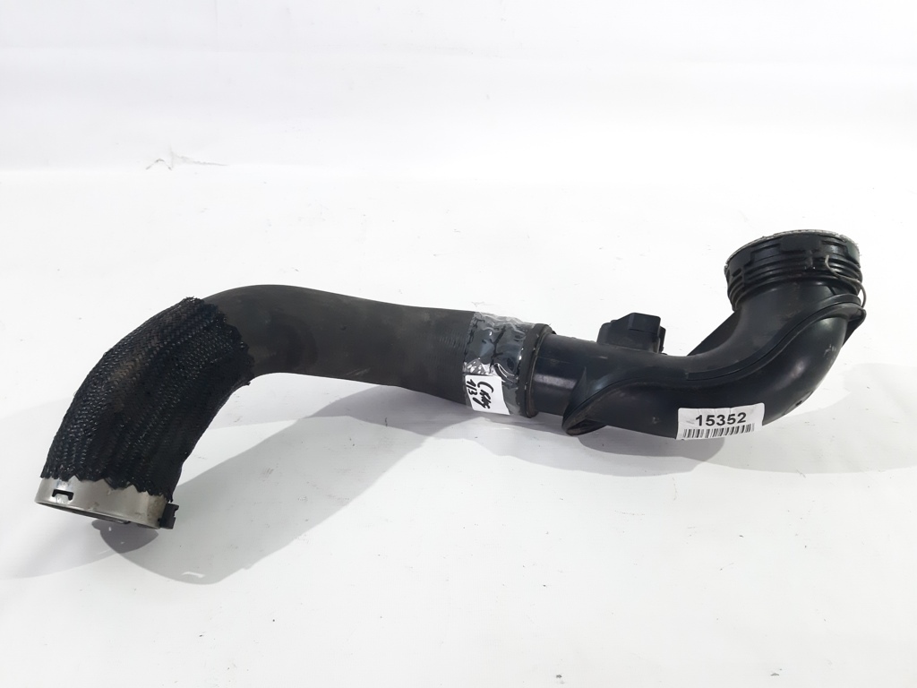 General Motors 22799478 Патрубок інтеркулера