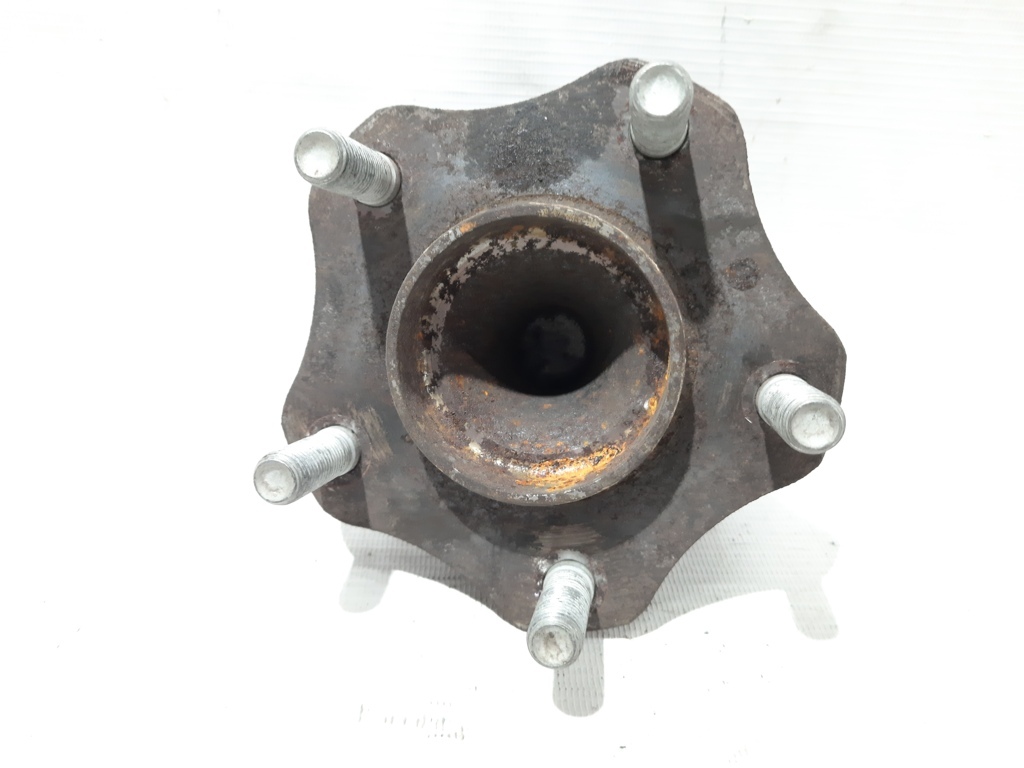 Mazda BJS7-26-15X Маточина колеса