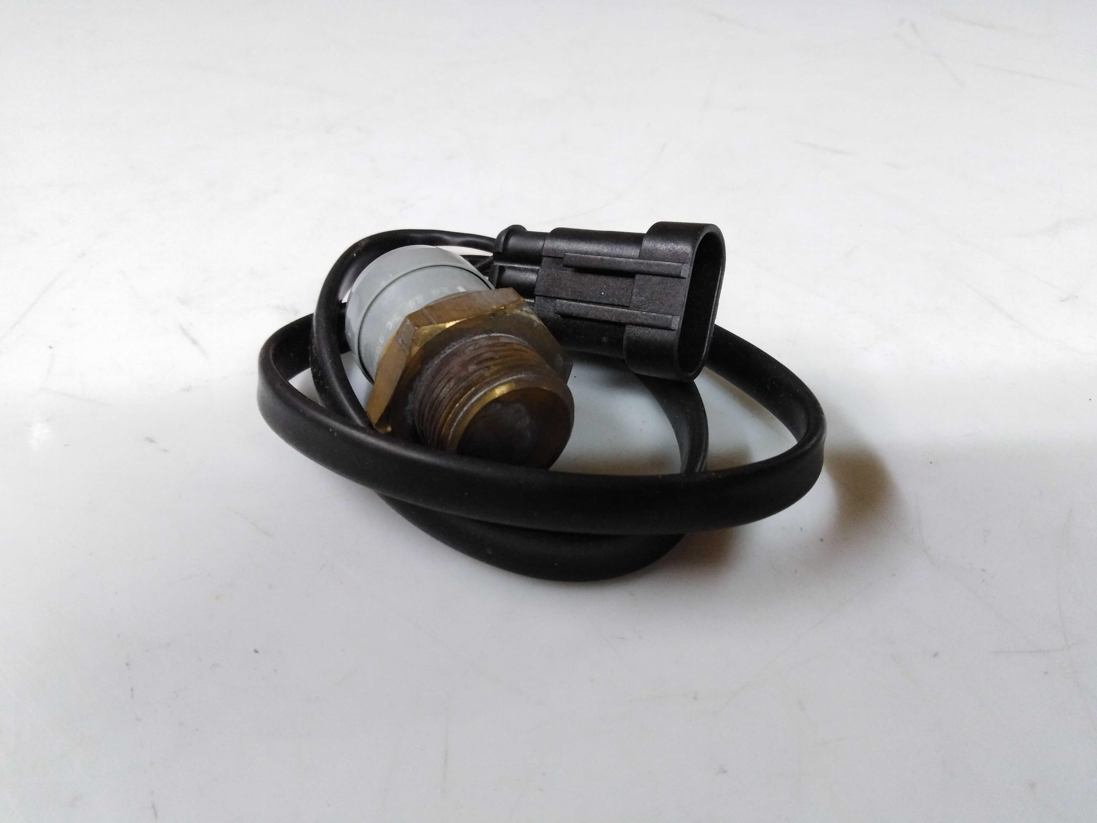 Fiat/Alfa/Lancia 60606532 Термовимикач вентилятора радіатора