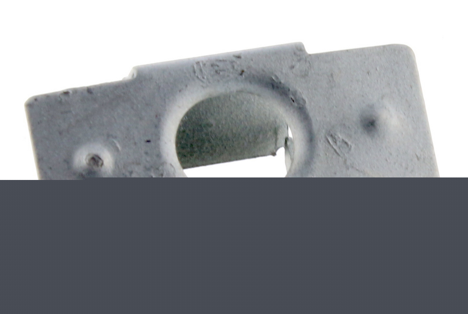 Vaico V42-0377 Кліпса кріплення