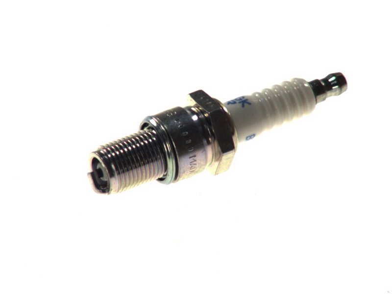 NGK BR9ES Spark plug — Photo #6