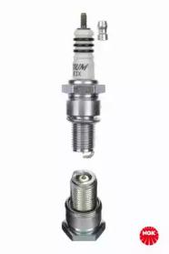 NGK 3981 Spark plug NGK 3981 Spark plug
