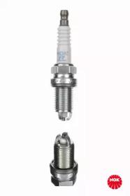 NGK 7998 Spark plug