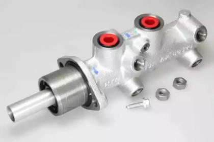 Textar 33056700 Циліндр головний гальмівний Textar 33056700 Циліндр головний гальмівний