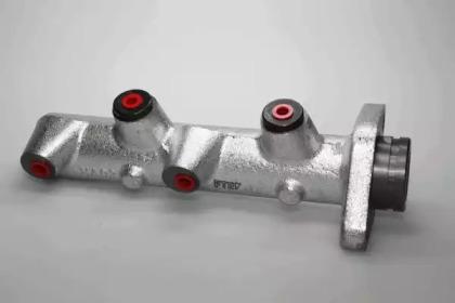 Hella 8AM 355 504-611 Циліндр головний гальмівний Hella 8AM 355 504-611 Циліндр головний гальмівний