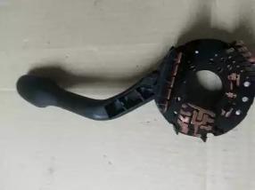 Bugiad BSP20198 Переключатель подрулевой Bugiad BSP20198 Переключатель подрулевой