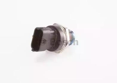 Bosch 0 281 002 851 Датчик тиску подачі палива Bosch 0 281 002 851 Датчик тиску подачі палива