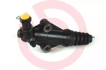 Brembo E 23 010 Циліндр зчеплення робочий Brembo E 23 010 Циліндр зчеплення робочий