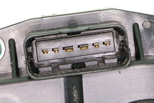 Vemo V46-81-0004 Патрубок дросельної заслінки