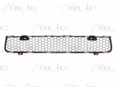 Blic 6502-07-3719913P Елемент бамперу Blic 6502-07-3719913P Елемент бамперу
