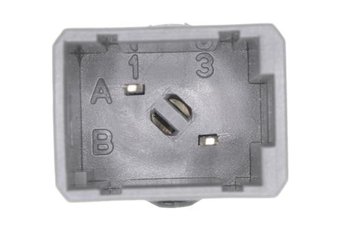 Vemo V46-73-0022 Switch assy stop lamp Vemo V46-73-0022 Switch assy stop lamp