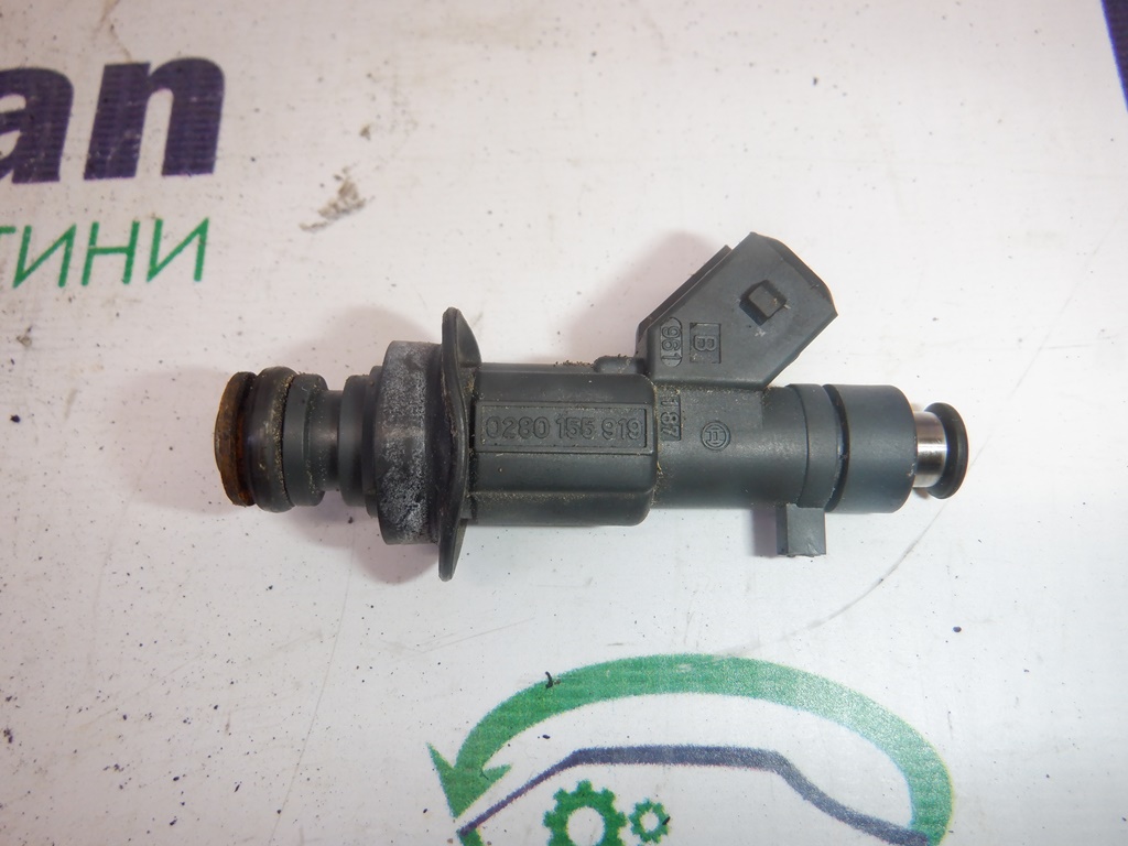 VAG 030906031J Nozzle assy fuel injector VAG 030906031J Nozzle assy fuel injector