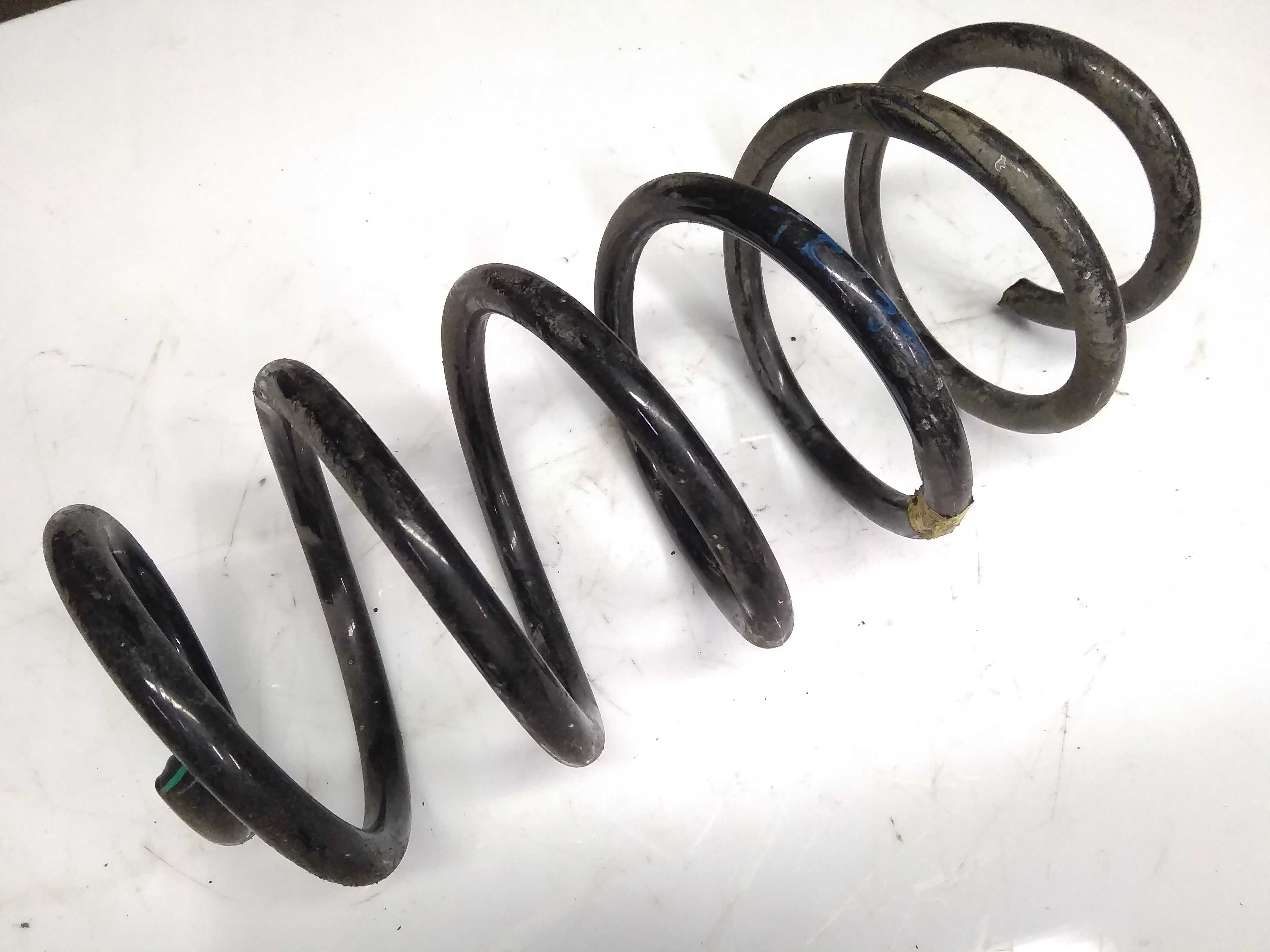 General Motors 95090402 Пружина підвіски