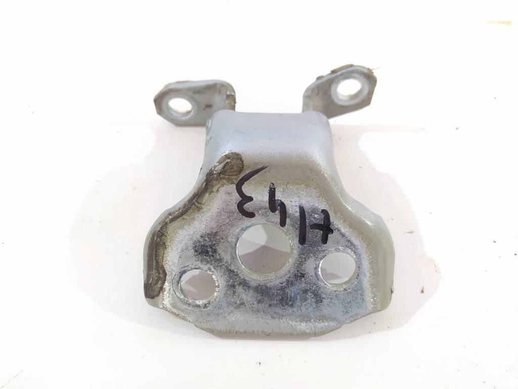 Subaru 60079AL00B Петля двери