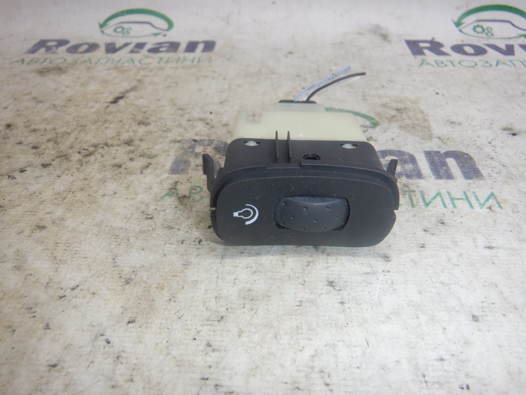 Renault 8200110132 Реле стартера