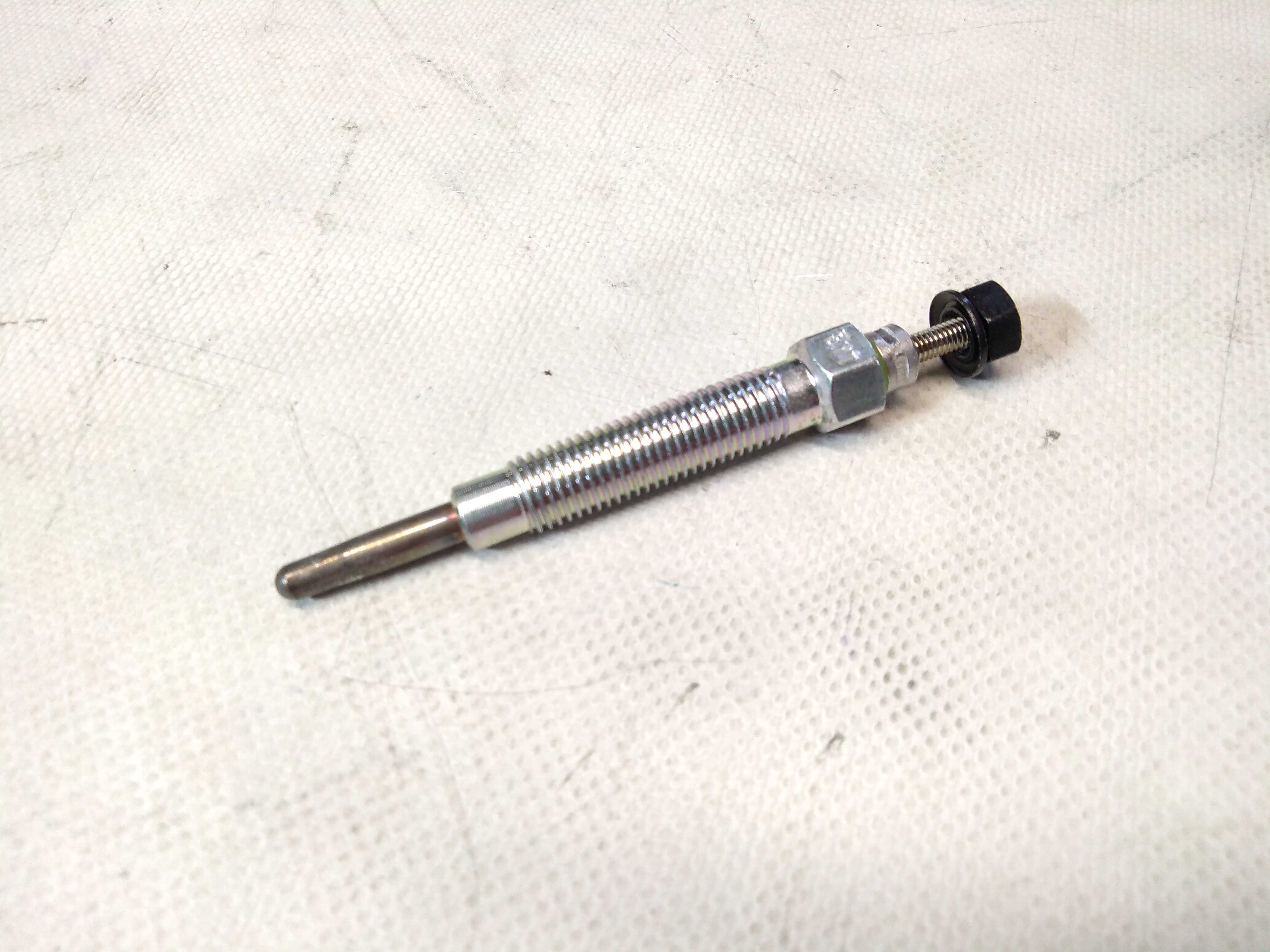 Hyundai/Kia 3671042021 Свеча накала