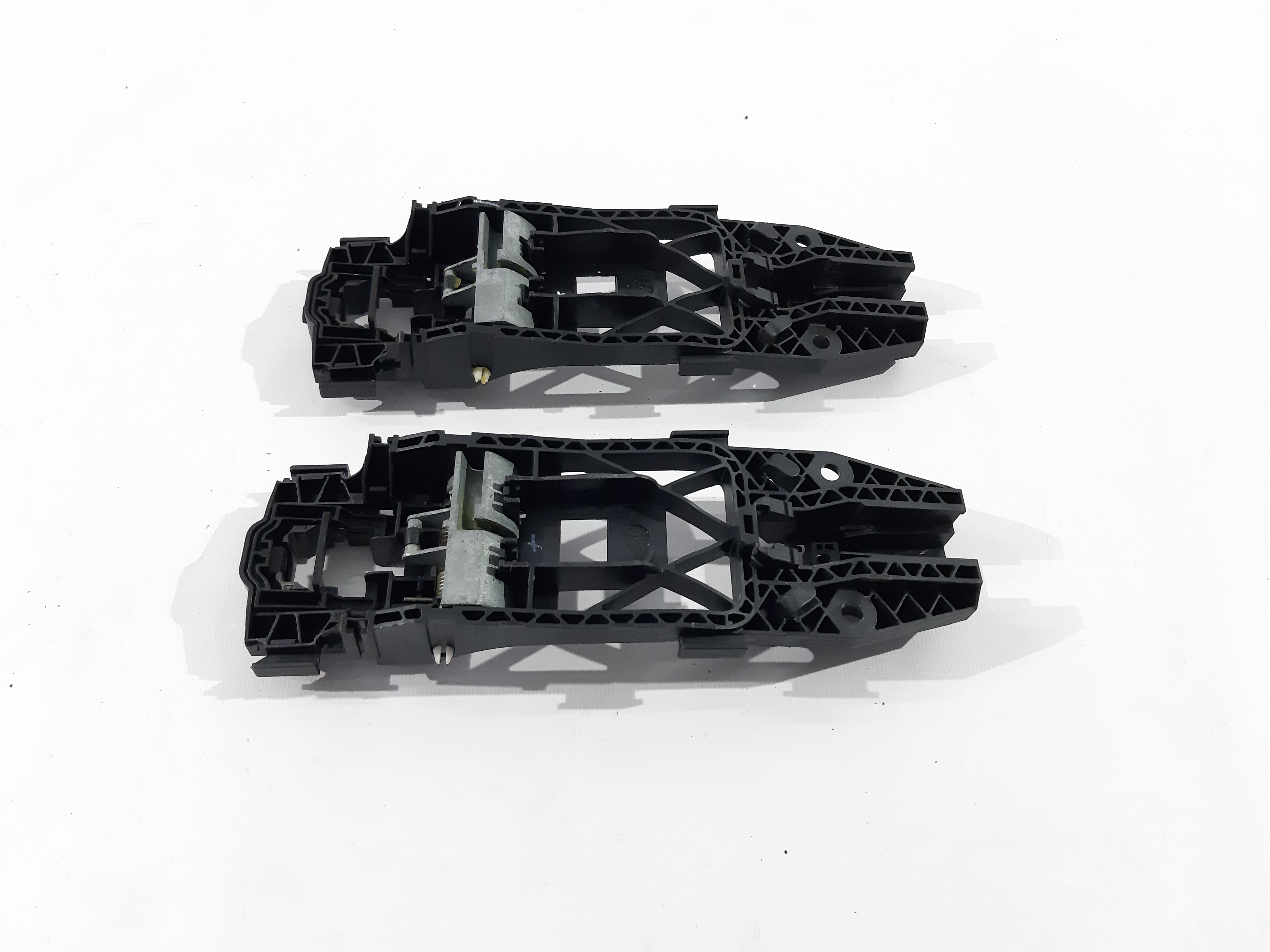 VAG 5N0837885H Кріплення фари — Фото №2