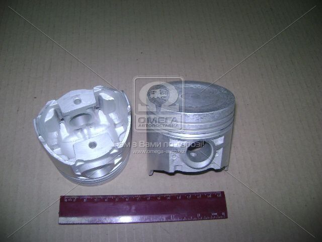 LADA 21011100401532 Поршень двигуна