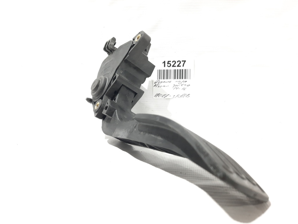 Nissan 180023RA0B Gaspedal