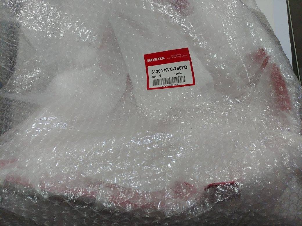 Honda 61300KVC760ZD Moulding radiator