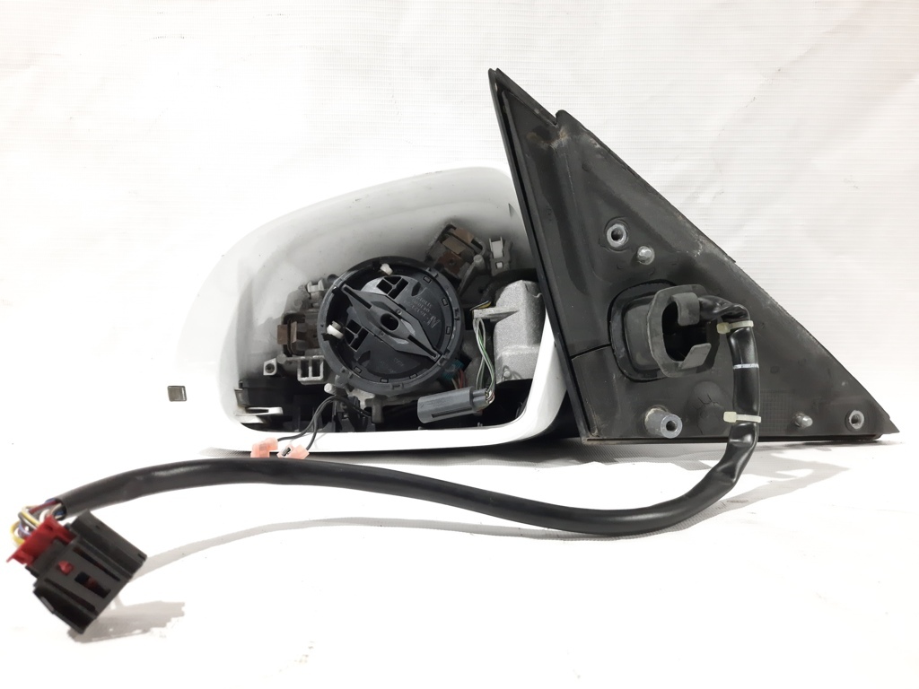 VAG 8K1857409E01C Mirror base