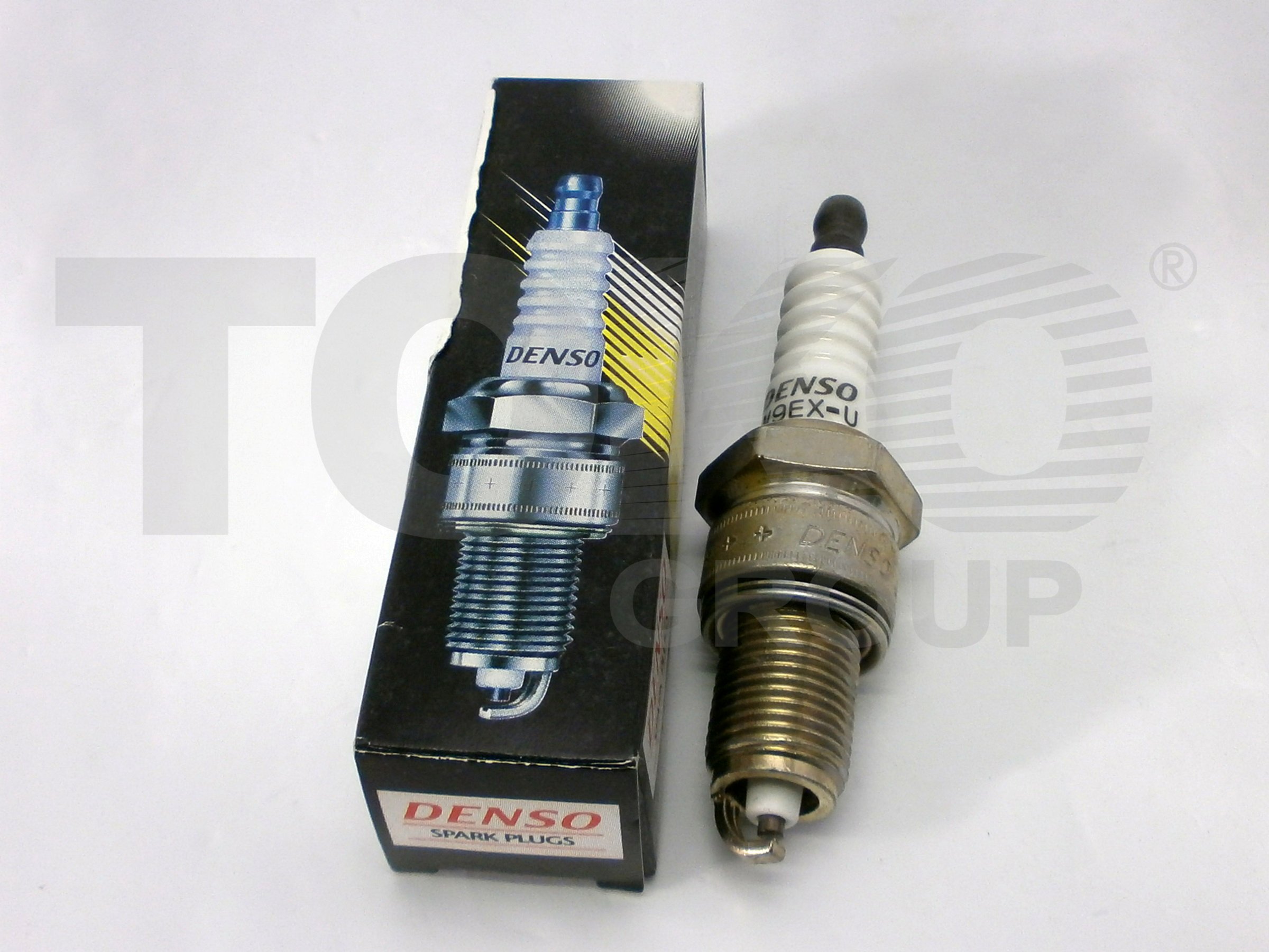 Denso W9EX-U Spark plug — Photo #2 Denso W9EX-U Spark plug — Photo #2