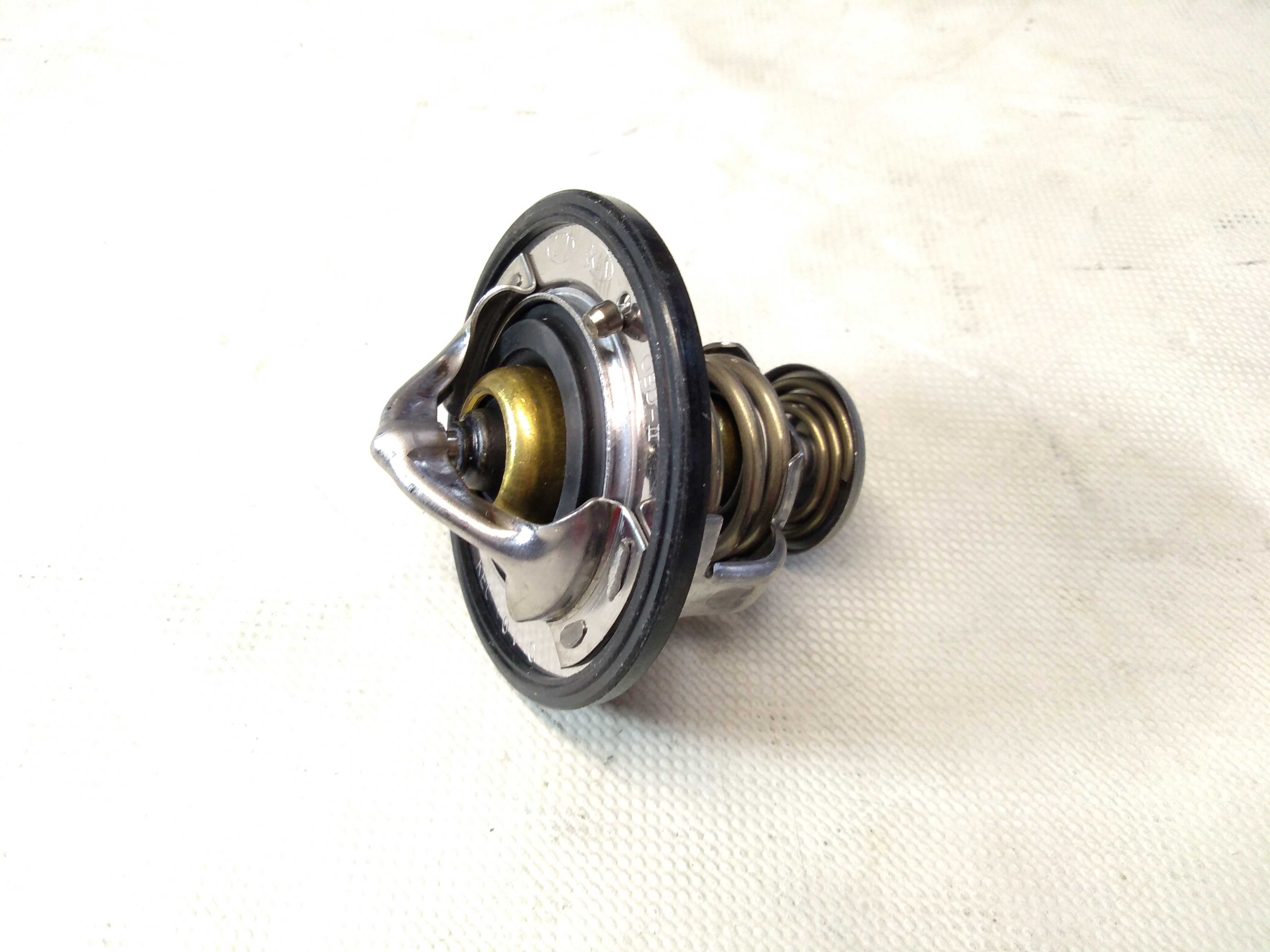 Hyundai/Kia 2550037200 Термостат Hyundai/Kia 2550037200 Термостат