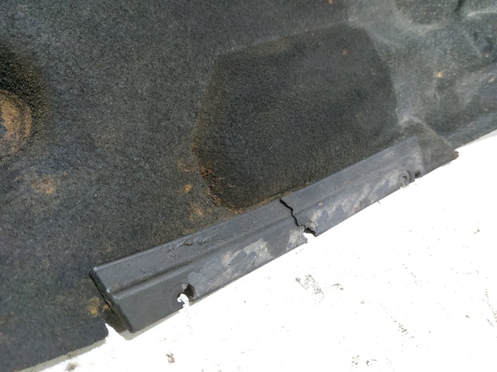 BMW 51717186723 Підкрилок арки колеса