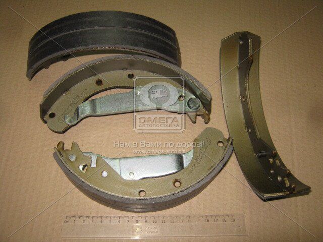 LPR 04650 Колодки гальмівні LPR 04650 Колодки гальмівні