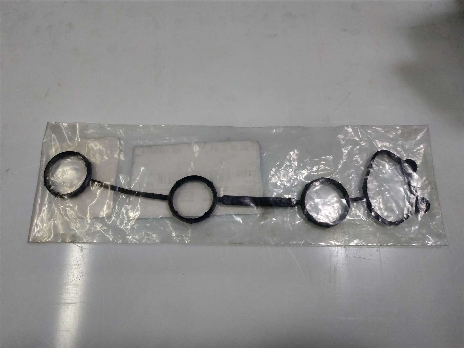 VAG 06E103650A Прокладка