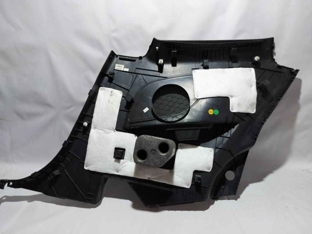 Hyundai/Kia 855102V100RY Verkleidung