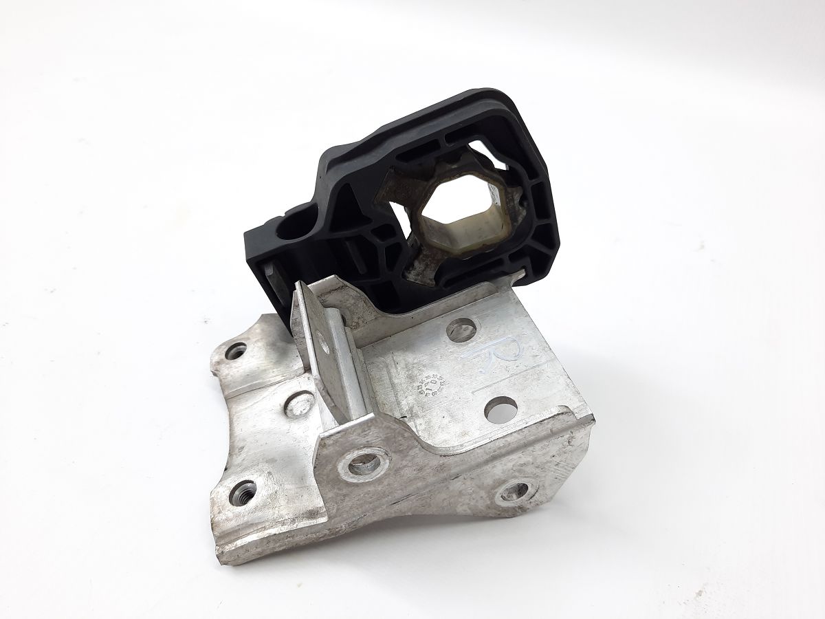 BMW 17117575248 Кронштейн