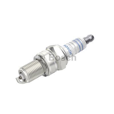 Bosch 0242235988 Свічка запалювання Bosch 0242235988 Свічка запалювання