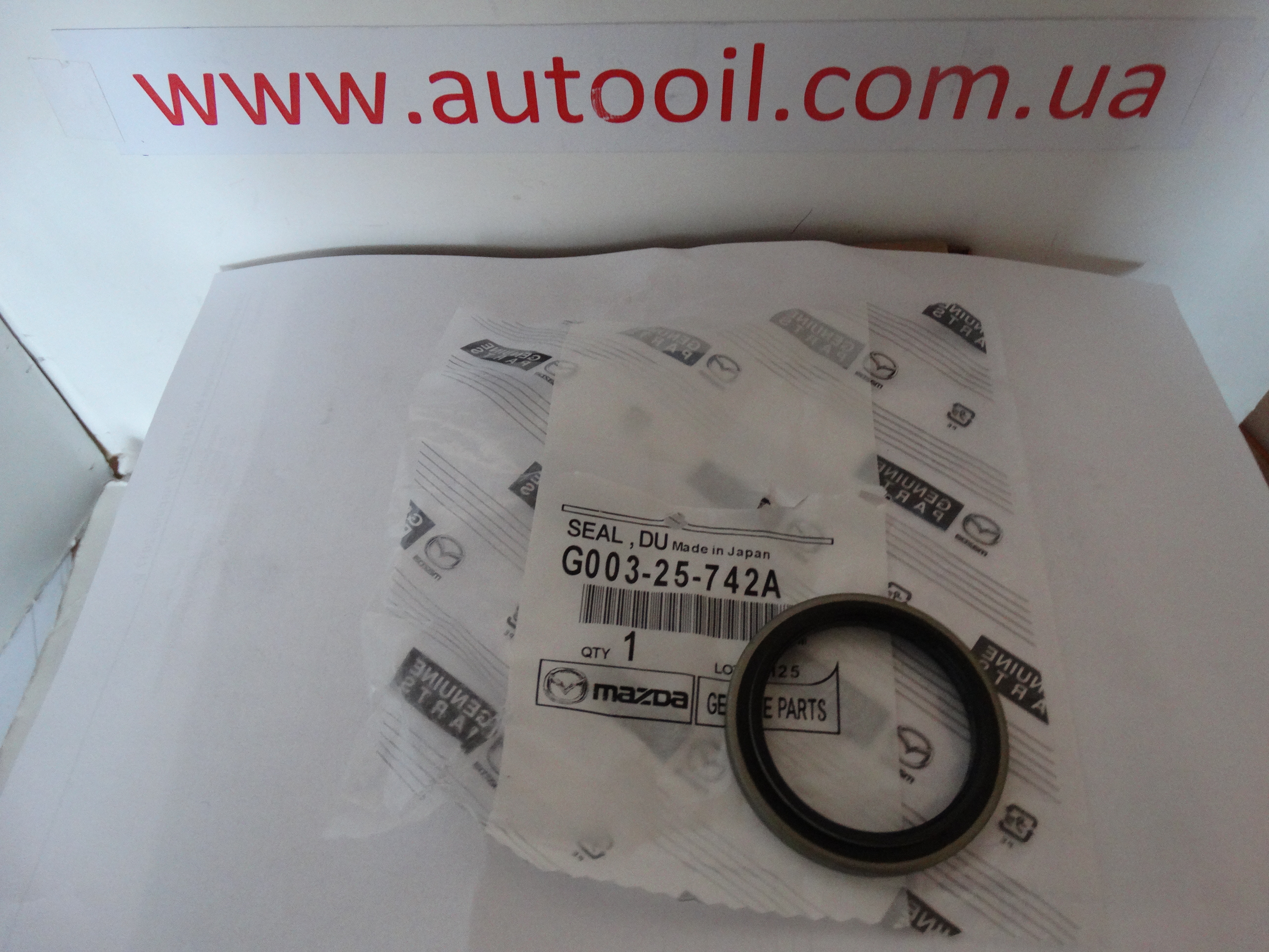 Mazda G00325742A Сальник приводного вала