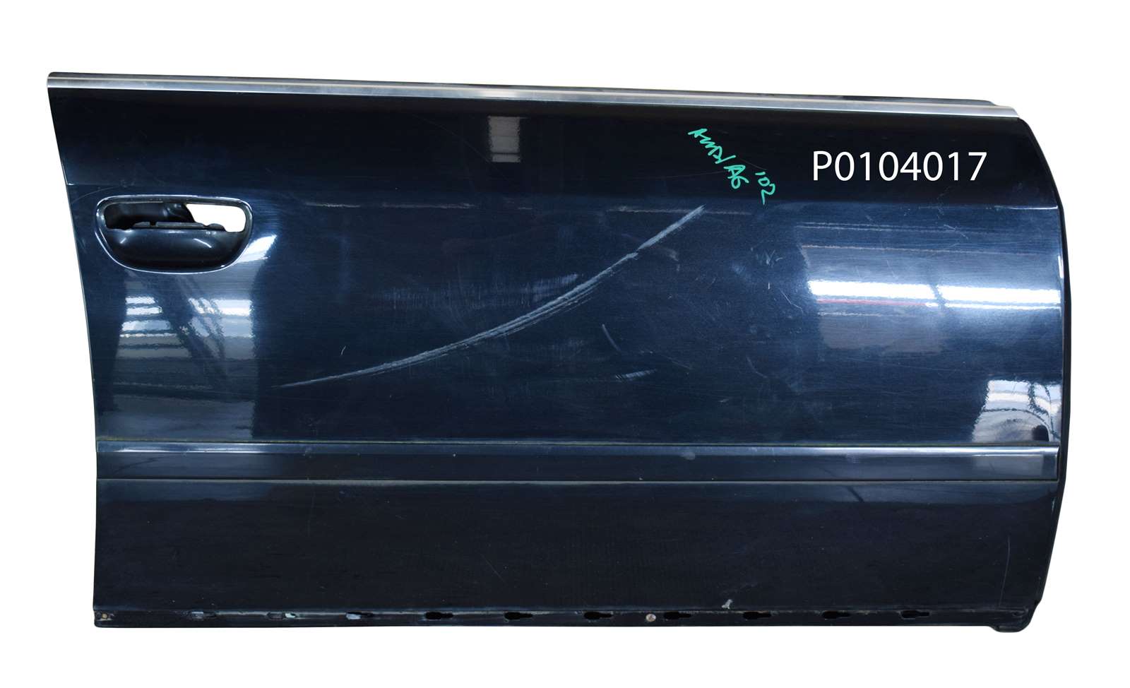 VAG 4B0831052D Door assy VAG 4B0831052D Door assy