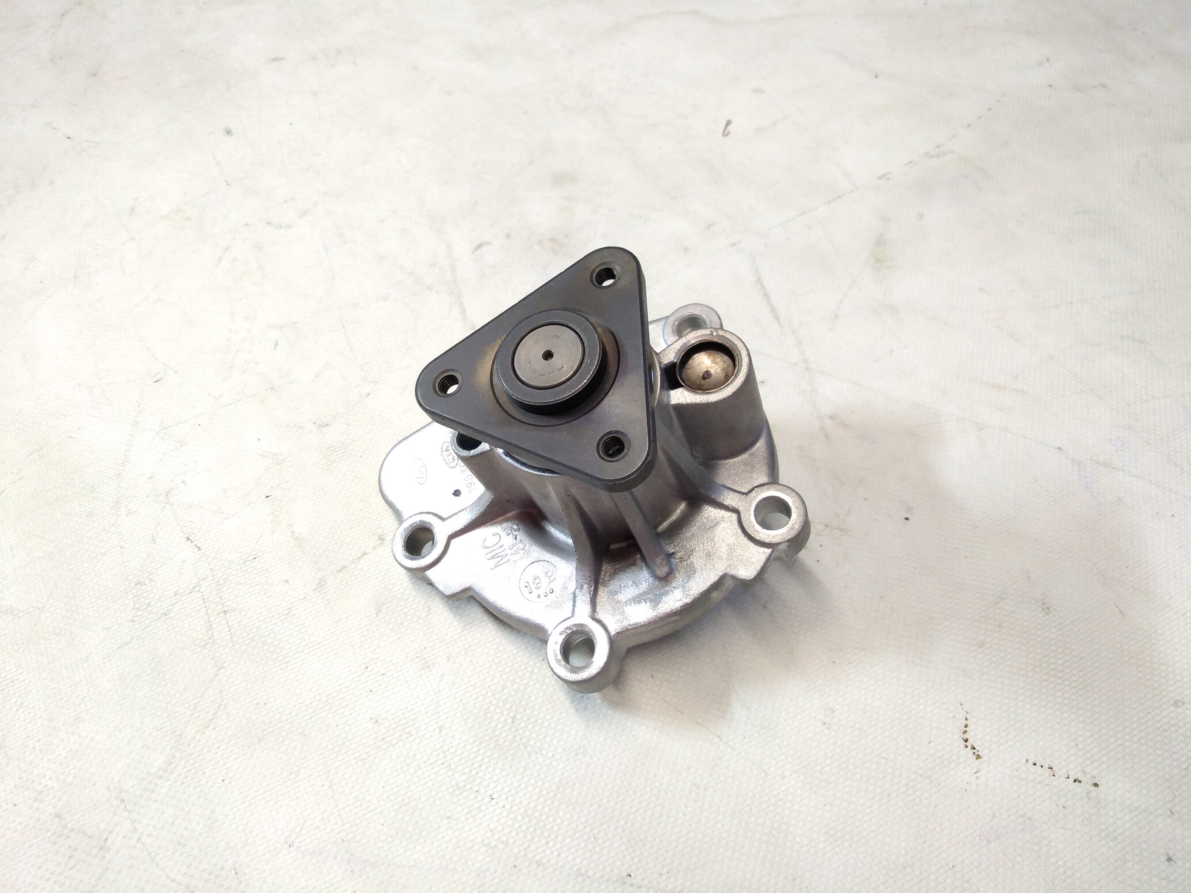 Hyundai/Kia 2511025002 Насос охлаждающей жидкости